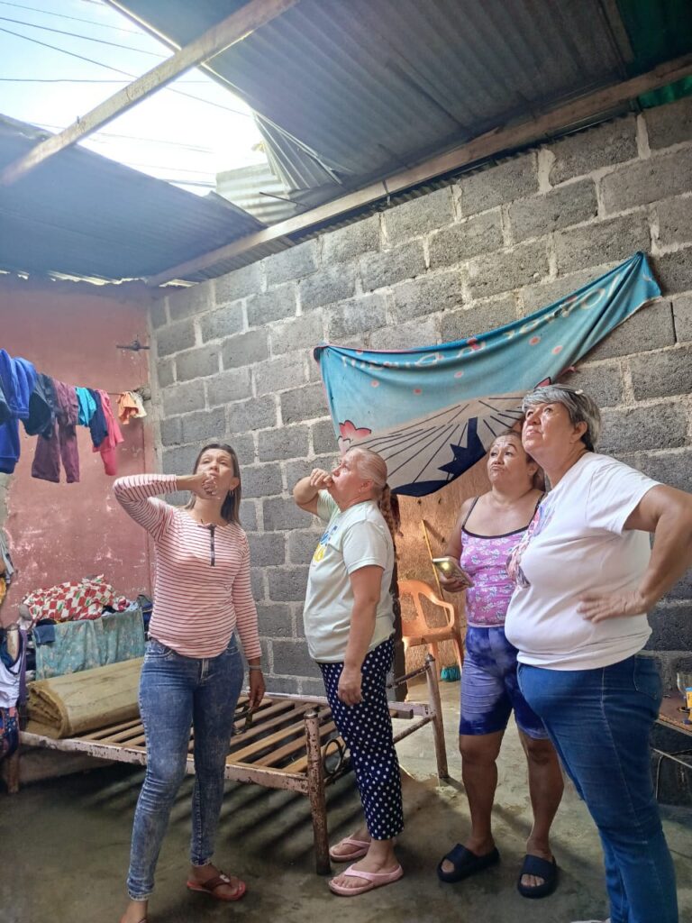 Familias de diversas comunidades fueron afectadas