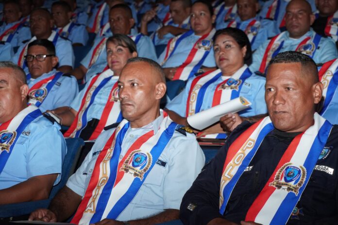 Destacaron la labor de efectivos policiales