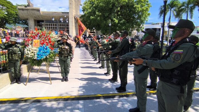 Los actos centrales se efectuaron en la Plaza Bolívar de San Felipe