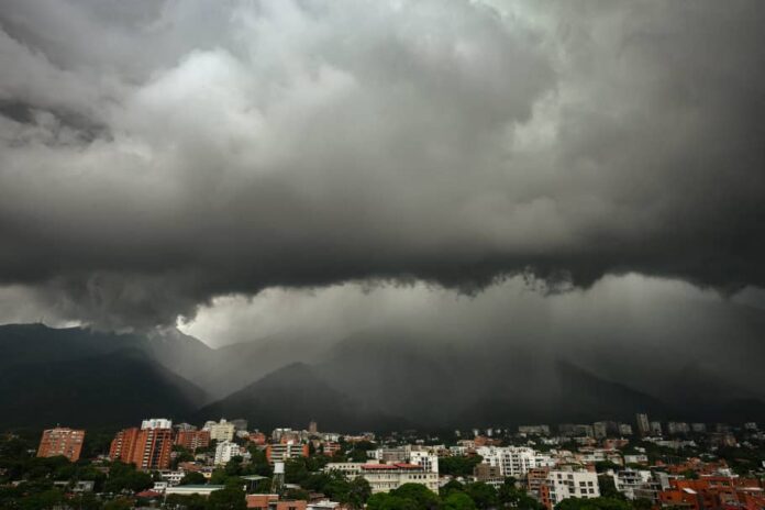 El paso de estos sistemas atmosféricos aumentará la frecuencia e intensidad de las lluvias