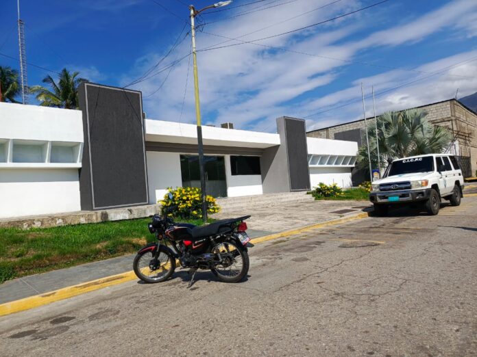 La policía científica mantiene el proceso de investigación y presume que el investigado se fugó al estado Falcón