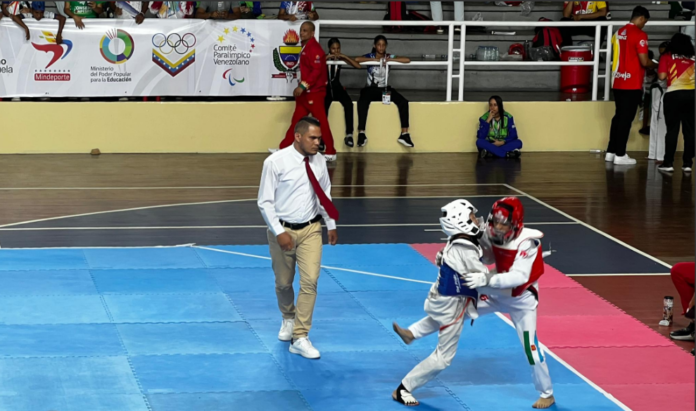 Las competencias se realizan en el gimnasio Nicolás Ojeda Parra, en San Felipe, estado Yaracuy