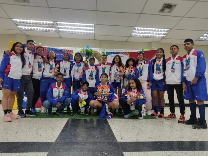 Los atletas jirajaras de pesos cosecharon en total 31 medallas