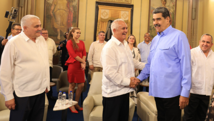 Este viernes se dio un encuentro entre el presidente Nicolás Maduro y el Buró Político del Partido Comunista de Cuba