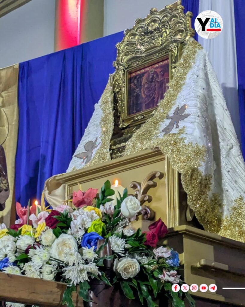 La réplica fue donada por la Básilica de La Chinita en Maracaibo