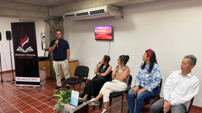 Durante todos estos días estarán presentando y bautizando libros