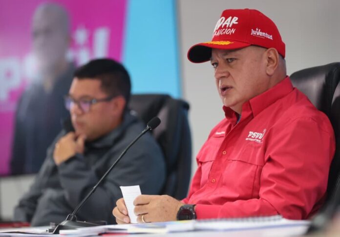 Cabello acusó a la oposición de ser la responsable de planificar atentados contra la sede diplomática