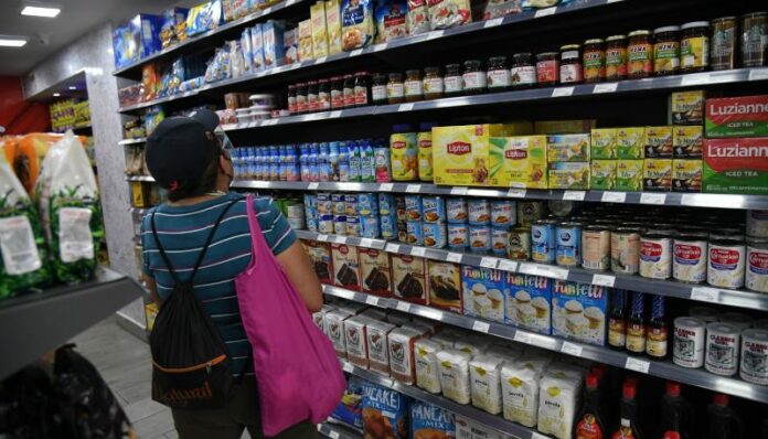 La consultora destacó que solo en alimentación se destina un 32 % de los ingresos