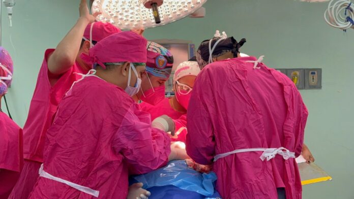36 pacientes con patología de cáncer de mama, están siendo atendidas progresivamente con intervenciones quirúrgicas
