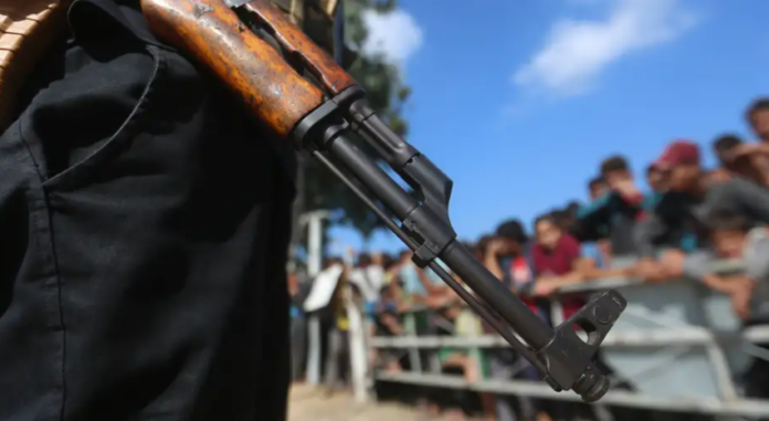 Los enfrentamientos se han intensificado entre Hamás y grupos armados afiliados, así como entre grupos y familias rivales, afirma el ACNUDH para los territorios palestinos