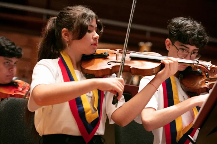 El Sistema dirá presente en ese histórico momento