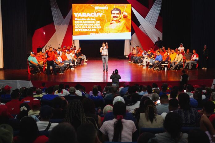 El enlace regional del PSUV Leonardo Intoci presentó las indicaciones de ejecución para el desarrollo de las asambleas populares que serán dirigidas por las UBCH