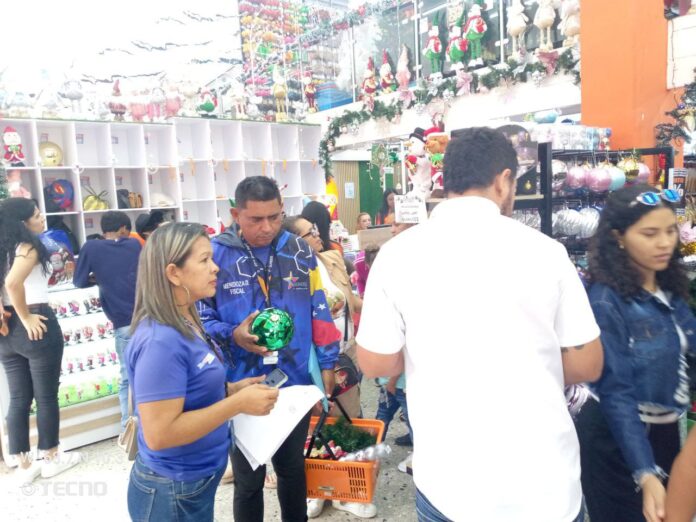 El trabajo se llevará a cabo en lugares que venden zapatos, ropa, decoraciones navideñas, juguetes, así como en panaderías, supermercados, entre otros.