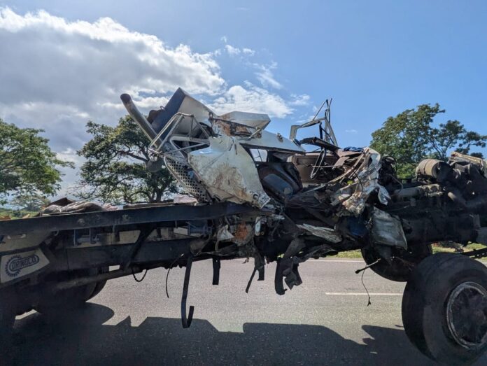 Presuntamente, todos los ocupantes del camión viajaban hacia la ciudad de Caracas