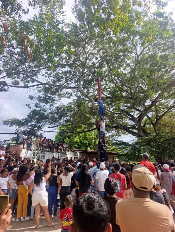 El punto de más algarabía se concentró en la emblemática Calle El Galpón