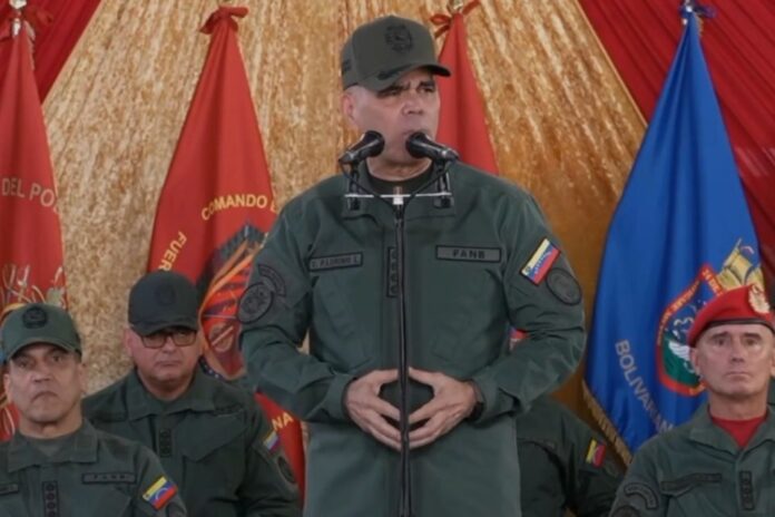 “El asedio militar no es por otra cosa sino por nuestros recursos naturales, y no lo quieren si no es robado