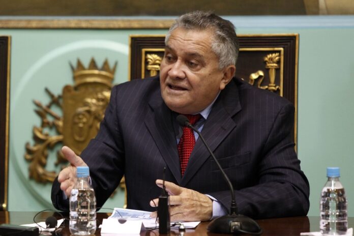 El diputado Fernando Soto Rojas calificó como 