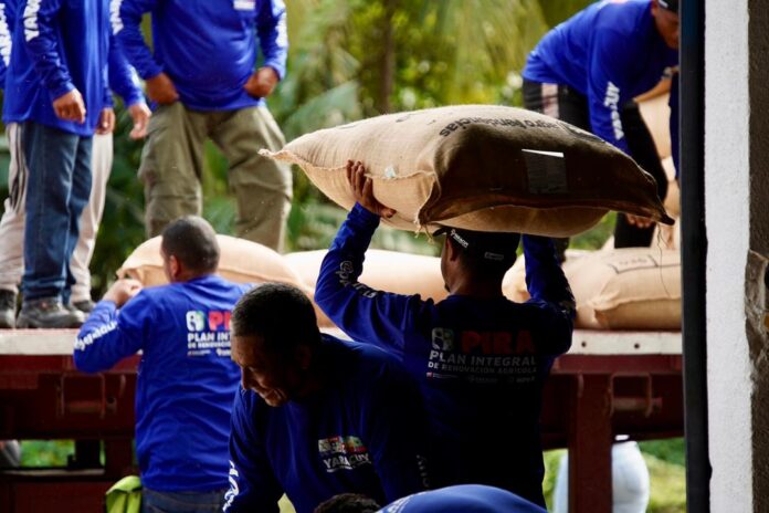 Esta es la primera de muchas exportaciones que saldrán desde Yaracuy, dijo el gobernador