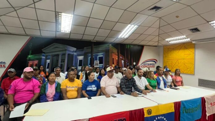 Se trata de una agresión contra el pueblo de Venezuela y esa agresión puede pasar a ser una agresión contra los pueblos del mundo”, dijo Mogollón.