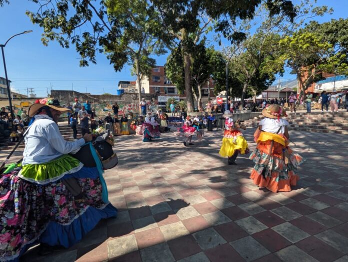 En el municipio San Felipe la actividad fue realizada en la Plaza José Joaquín Veroes