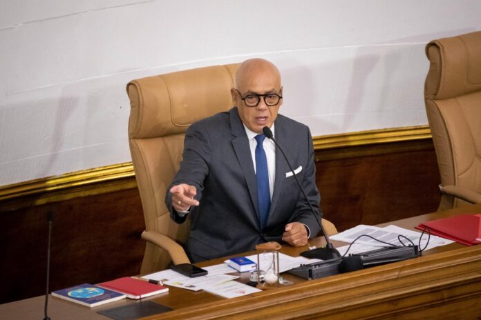 El jefe del parlamento propuso que las leyes existentes se agrupen en instrumentos modernos