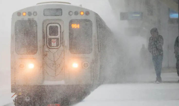 Los termómetros comenzaron a descender muy por debajo de los cero grados C en ciudades como Chicago y Minéapolis