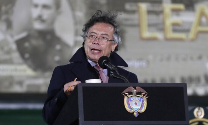 El presidente Gustavo Petro dijo que la información fue conseguida por la Fuerza Naval colombiana