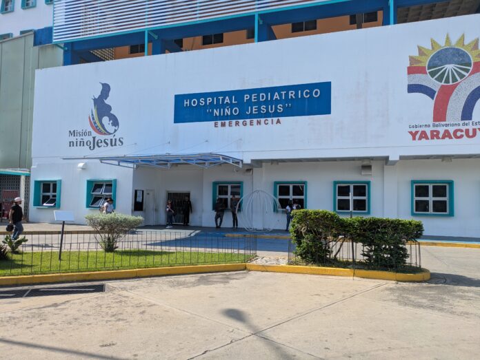 Recibe atención médica en el Hospital Pediátrico