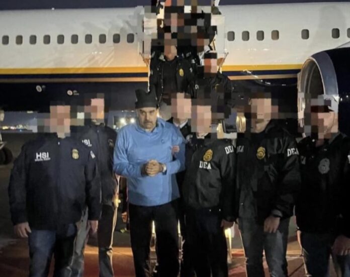 El avión militar Boeing 757 que trasladó a Maduro aterrizó en la tarde de este sábado en la Base de la Guardia Nacional Aérea de Stewart