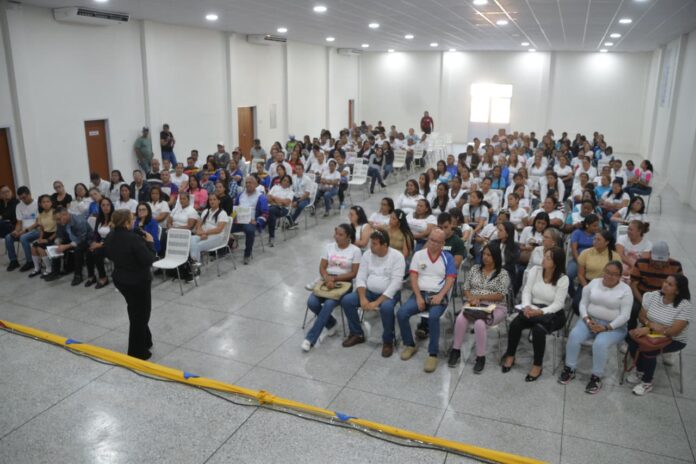 La formación está dirigida a todos los sectores, movimientos sociales e instituciones
