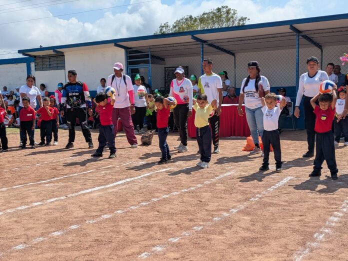 Participaron estudiantes de 17 planteles del municipio