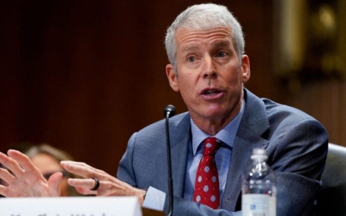 El secretario de Energía de EE UU dijo que recientemente firmaron una serie de acuerdos para vender unos 5.000 millones de dólares en petróleo en los próximos meses