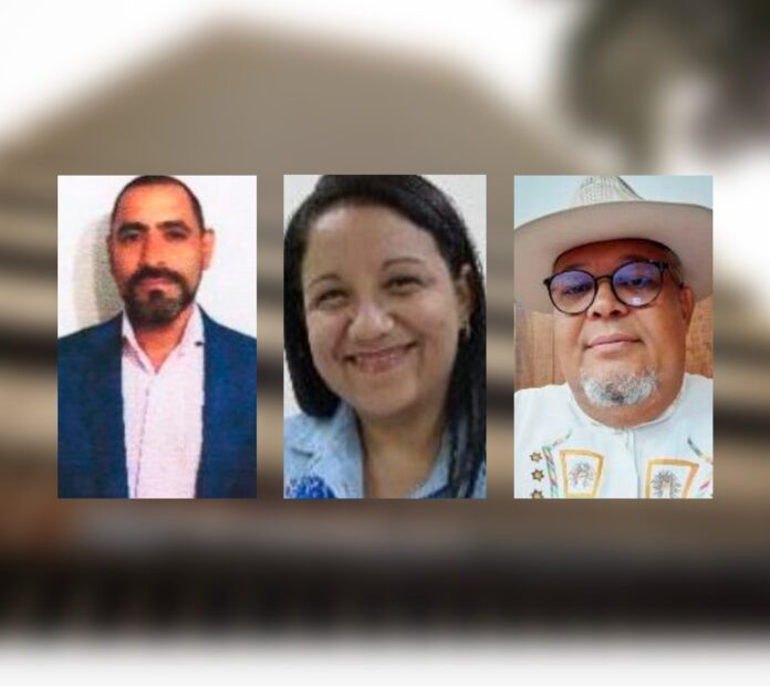 De izquierda a derecha: Julio Pino, Jenifer Sánchez y Trino Barreto