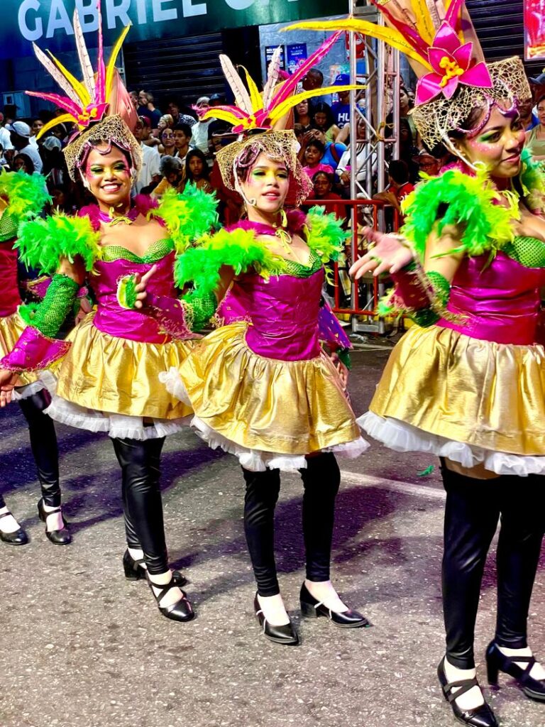 Comparsa del comité Fardem