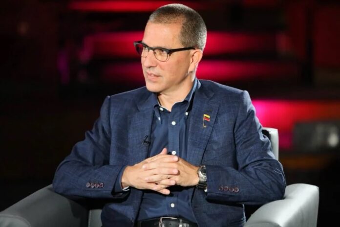 El diputado dijo que en la actualidad el objetivo de la ley de amnistía es lograr acuerdos por la vía constitucional para dirimir las diferencias