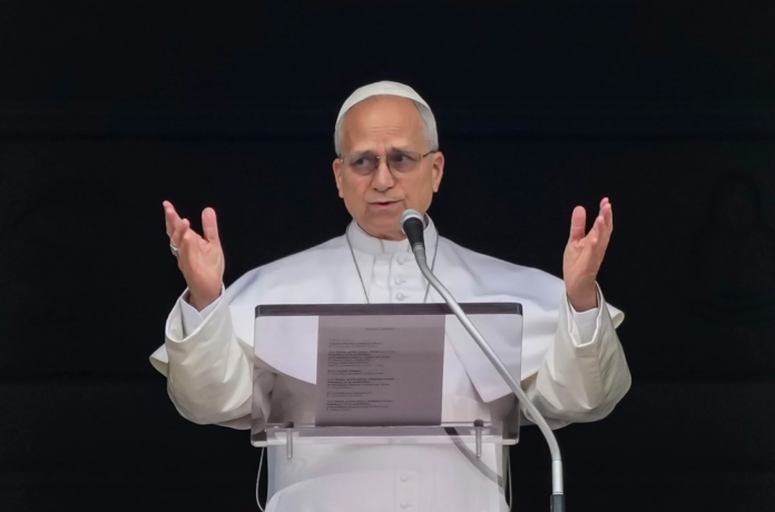 Papa pide alto al fuego en Medio Oriente y retomar diálogo