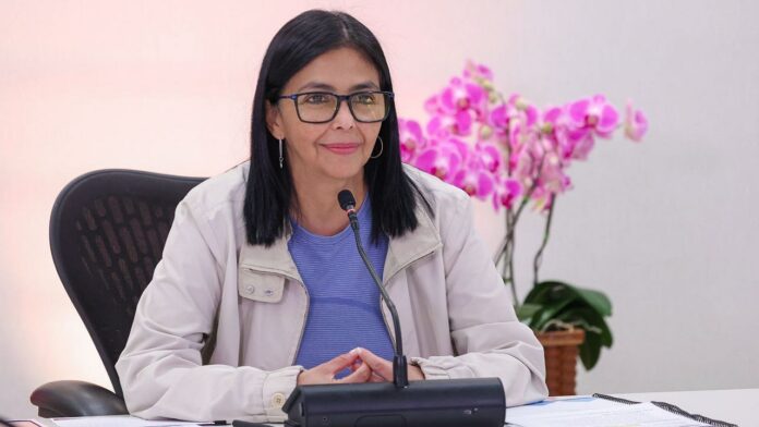 La Presidenta aseguró que se hizo esa venta para “garantizar que se diera un incremento en el ingreso de los trabajadores”, del que no dio detalles