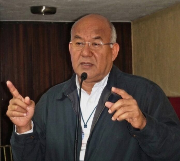 Presidente del Colegio de Ingenieros de Venezuela, Enzo Betancourt