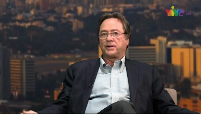 Roig califica de “tragedia” la desconexión entre los ingresos reales que perciben los trabajadores y los beneficios que establece la ley