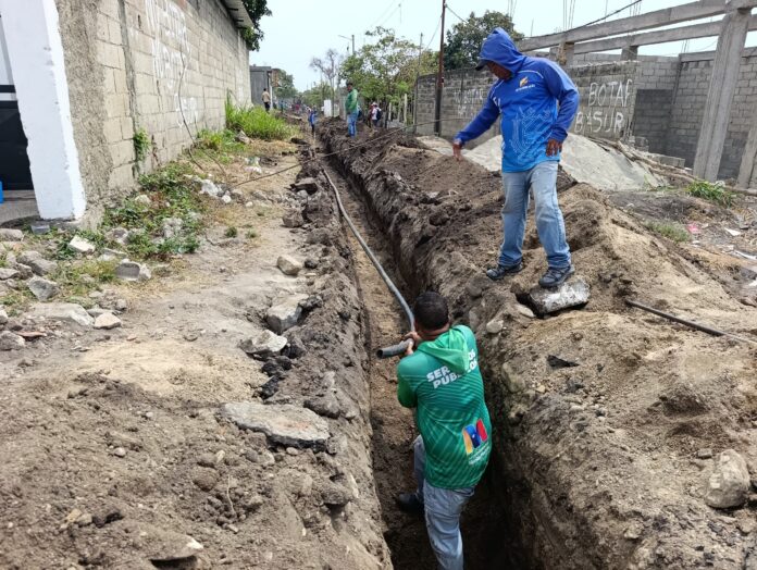 Se realizó la instalación de ramales y las aducciones correspondientes para el suministro de agua potable