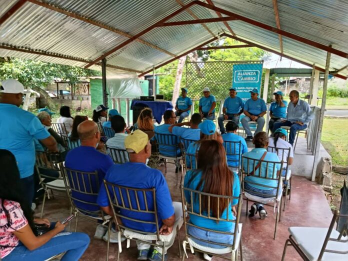 En el texto señalaron que, a pesar de dichas diferencias, se mantienen dentro del proceso revolucionario.