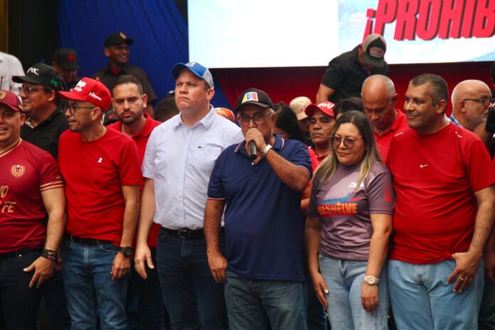 Herrera dijo que este tipo de hechos debe servir de ejemplo para aquellos sectores que aún persisten en su error de querer llegar al poder por las vías no constitucionales.