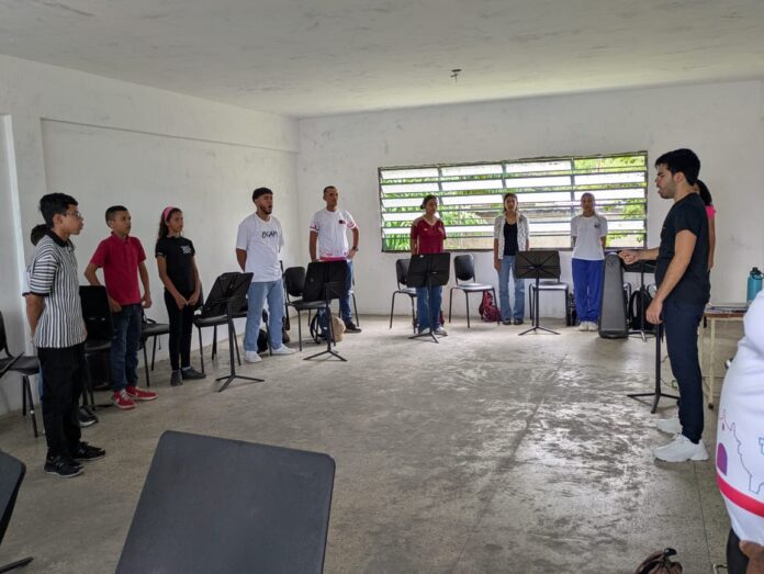 La programación inició con unas masterclasses especializadas en trompeta, trombón, corno y tuba.