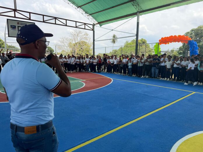 La obra forma parte del programa Mi Cancha Bonita, iniciativa del Gobierno nacional
