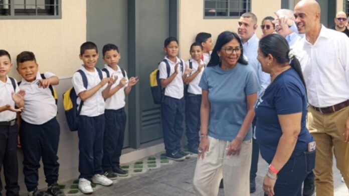 La presidenta encargada instó a sumarse a la peregrinación por una Venezuela libre de sanciones