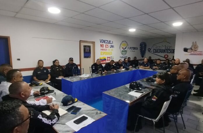El encuentro policial tuvo lugar en la sala de reuniones de la Comandancia General de Policía de San Felipe