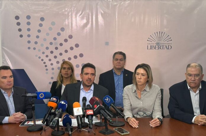 El grupo asegura que una economía que se dice en crecimiento, pero que funciona sin planificación, hace muy difícil resolver los graves problemas que enfrenta el país