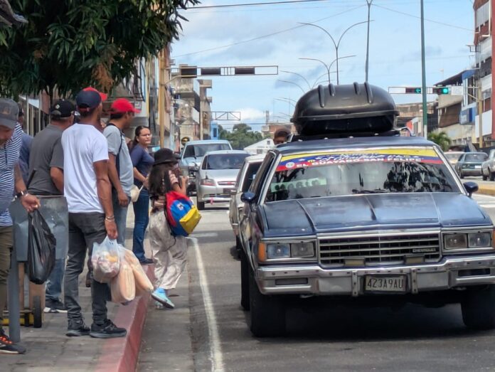 Este enredo es debido a la particularidad que tiene el eje metropolitano, ya que, a diferencia de otras ciudades del país, estos tres municipios están totalmente conectados.