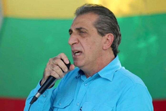 En su intervención, el presidente del partido Convergencia fue enfático al recordar que el acceso a la energía eléctrica no es un privilegio, es un derecho humano.