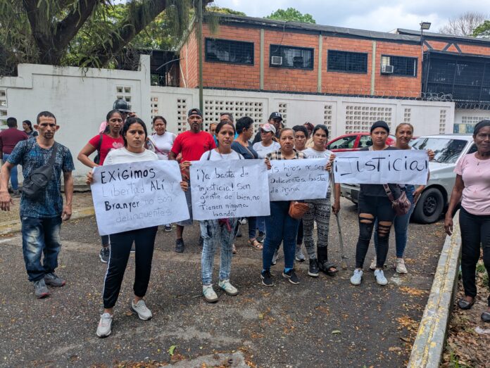Las personas insisten en que los investigados son inocentes y que se dedican a trabajar